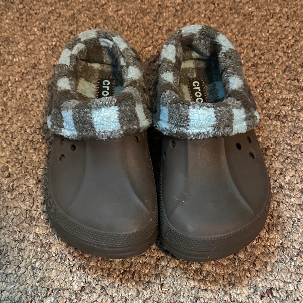 CROCS Kids' Brown and Blue Plaid Lined Slippers - Picture 3 of 5